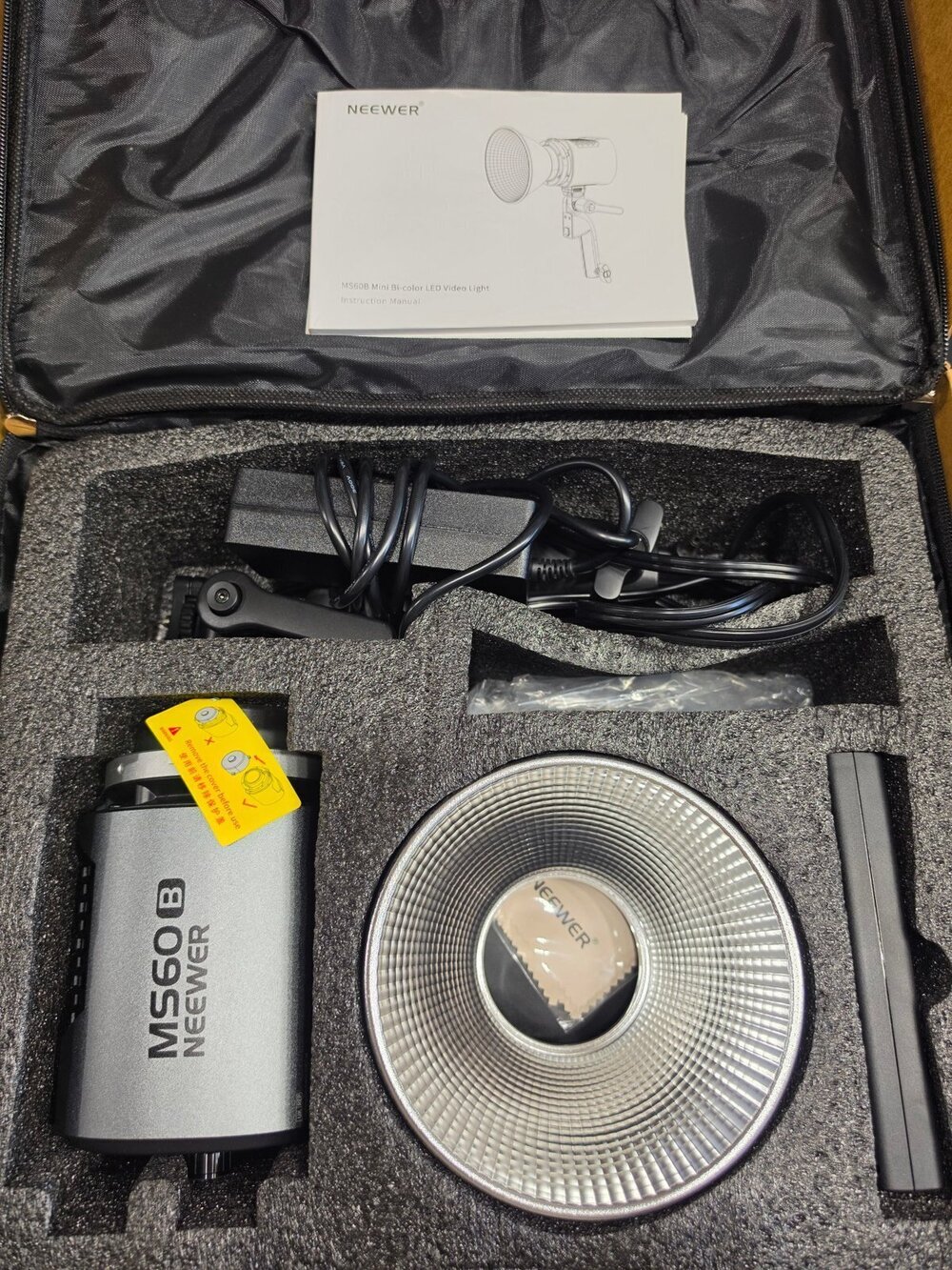 Neewer MS60B Mini Bi-Color LED Video Light 60W Open Box
